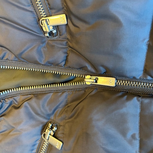 Michael Kors winter coat w/ real fur trim - Picture 5 of 6